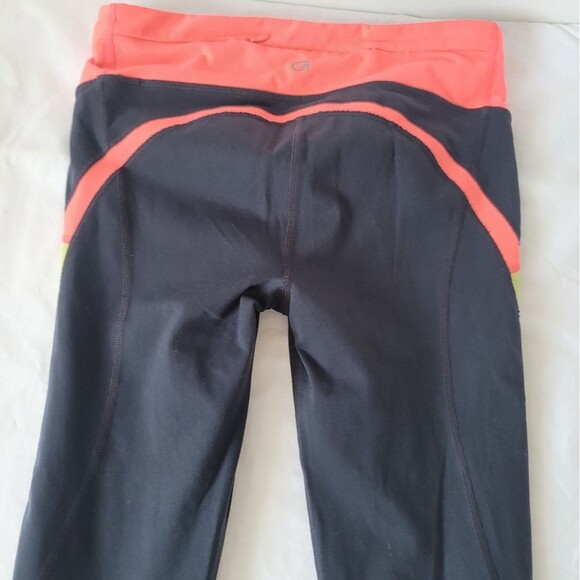 CLEARANCE !!! 💥LOT OF 2 Activewear Womens Leggings Size S - Picture 9 of 11